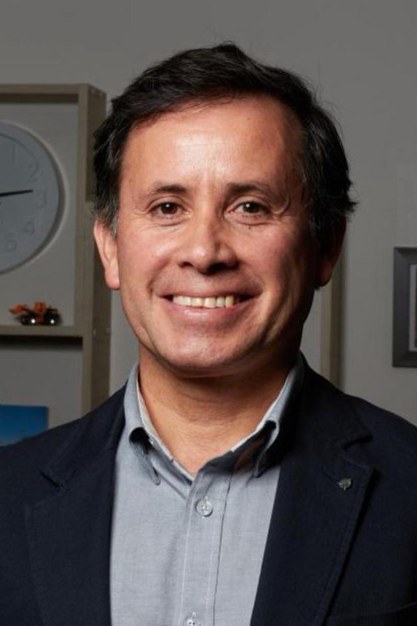 Oliver López